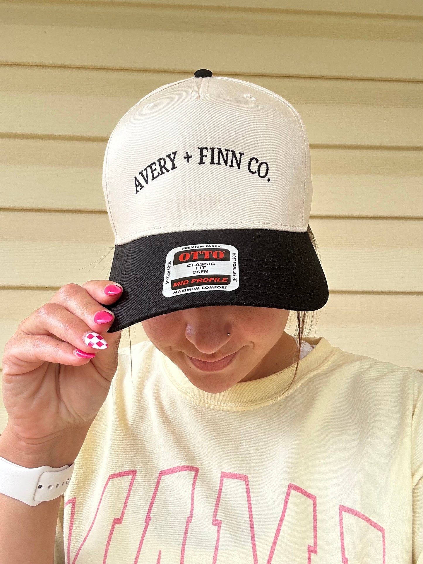 Avery + Finn Co. Embroidered Hat- Black