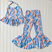 Load image into Gallery viewer, Wavy Flower Fabric