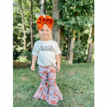 Load image into Gallery viewer, Floral Pumpkins Fabric