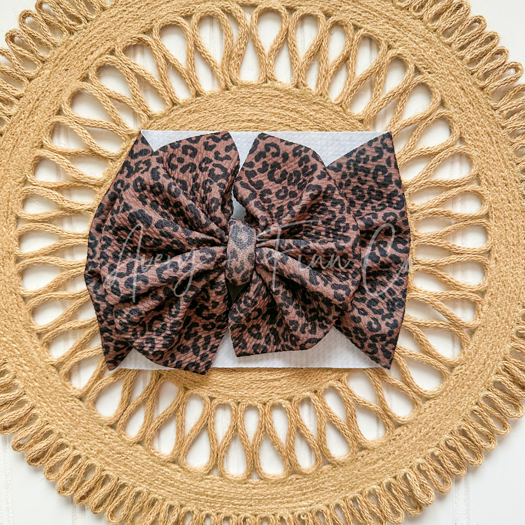 Leopard Bow