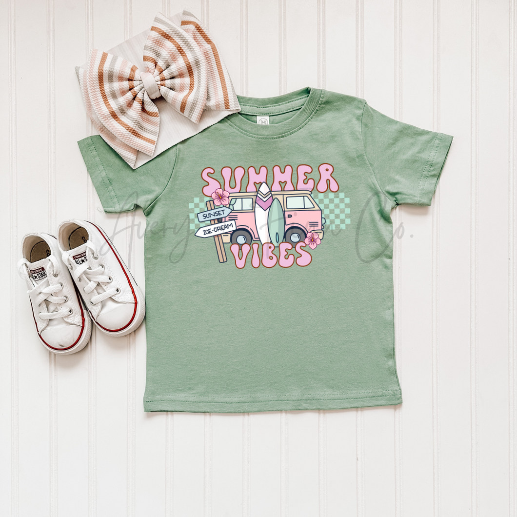 Summer Vibes Tee (Green)