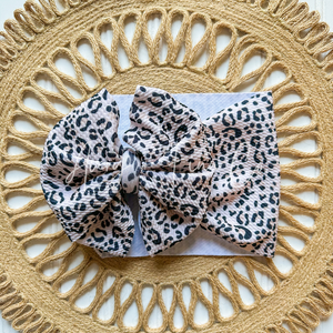 Leopard Bow